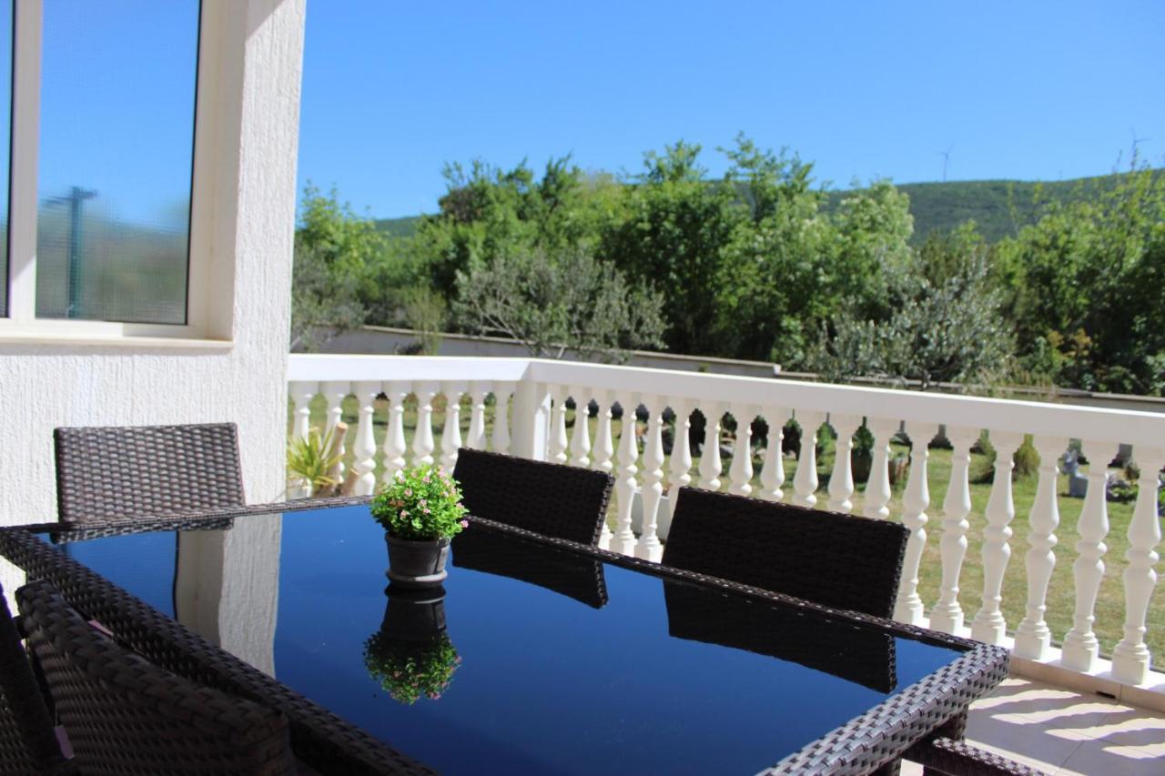 Mediterranean Olive Waterfallskrka-Croatia Villa Gulin Exterior photo